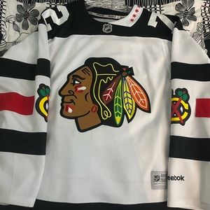 Chicago Blackhawks Panarin Hockey Jersey (small)